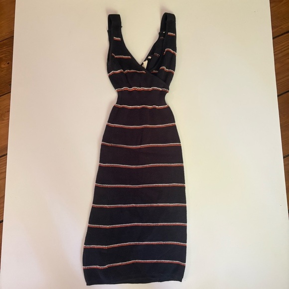 Chic Black and Orange Striped Knit Midi Dress - Picture 5 of 8